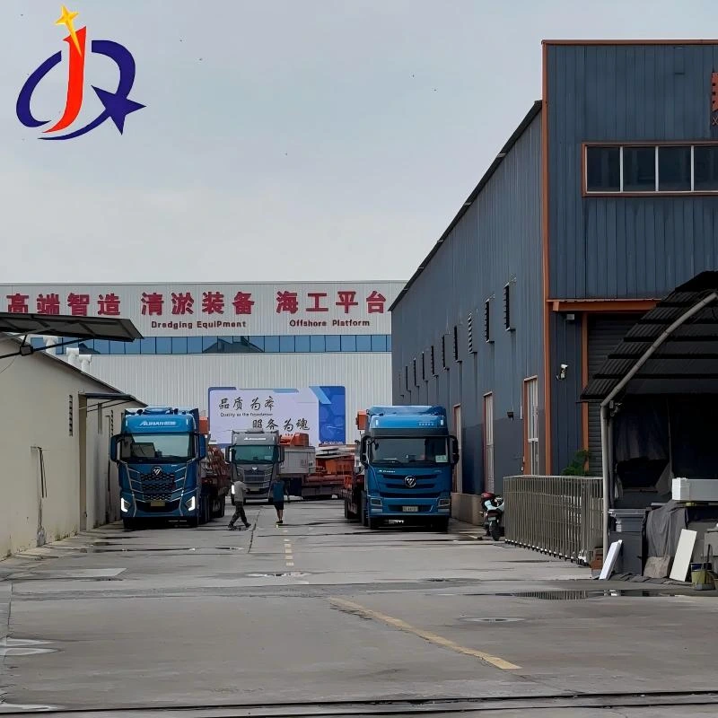 Компания Qingzhou Jinqi Mining Machinery Co., Ltd. успешно завершила поставку вибрационного грохота производительностью 300 тонн в час в Россию.